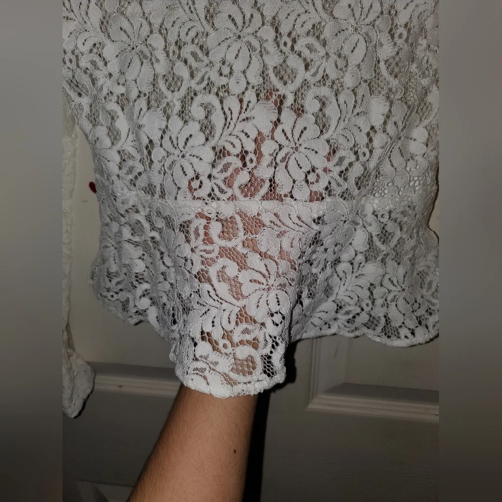 5 for $25 | NWOT Zara Lace Peplum Long Sleeve Sheer Blouse *Missing A Button